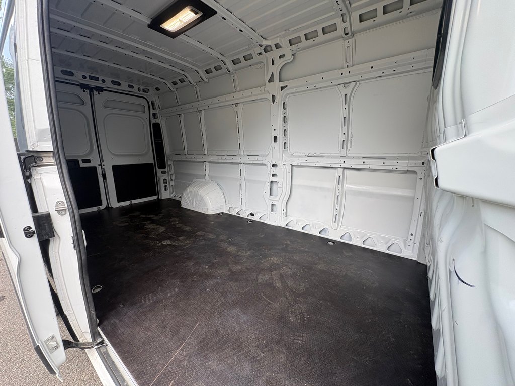 Ram ProMaster Cargo Van 3500 High Roof 159' EXT 2024 à Repentigny, Québec - 12 - w1024h768px
