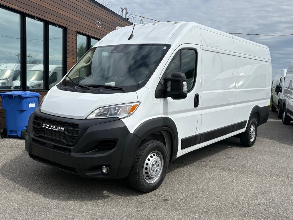 2025 Ram ProMaster Cargo Van 3500 High Roof 159' EXT in Repentigny, Quebec - 1 - w1024h768px