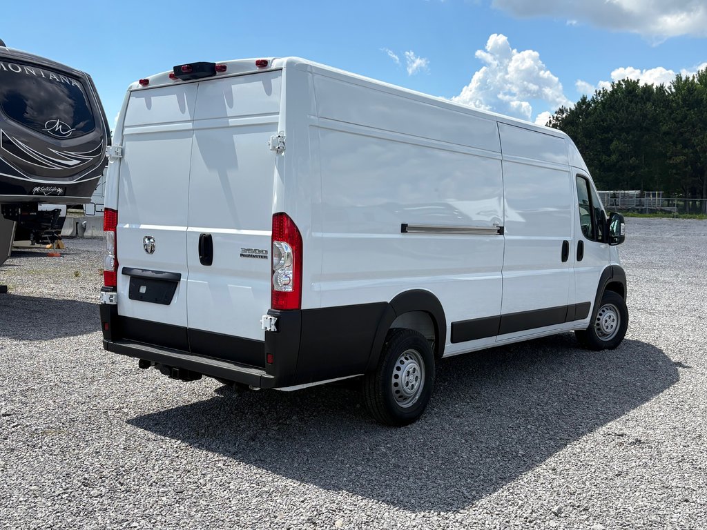 2025 Ram ProMaster Cargo Van 3500 High Roof 159' EXT in Repentigny, Quebec - 17 - w1024h768px