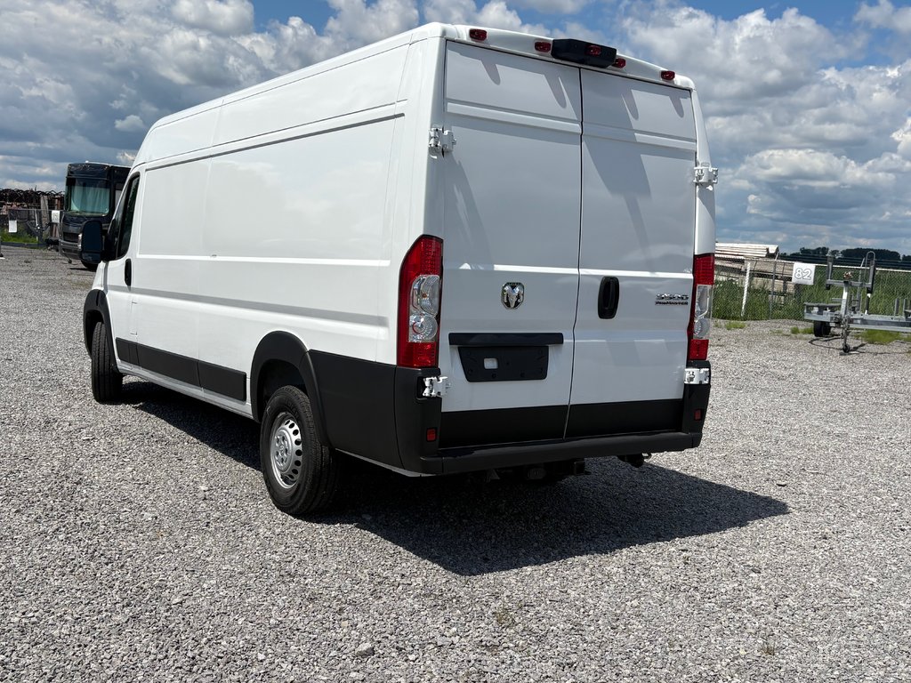 2025 Ram ProMaster Cargo Van 3500 High Roof 159' EXT in Repentigny, Quebec - 9 - w1024h768px