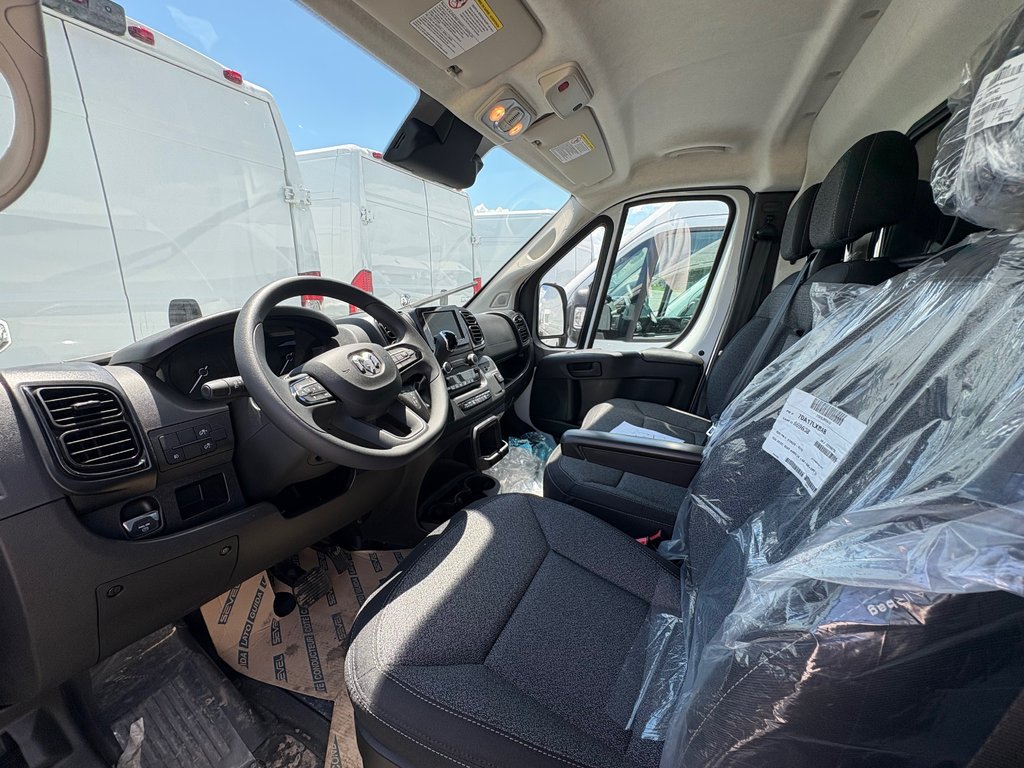 2025 Ram ProMaster Cargo Van 3500 High Roof 159' EXT in Repentigny, Quebec - 13 - w1024h768px