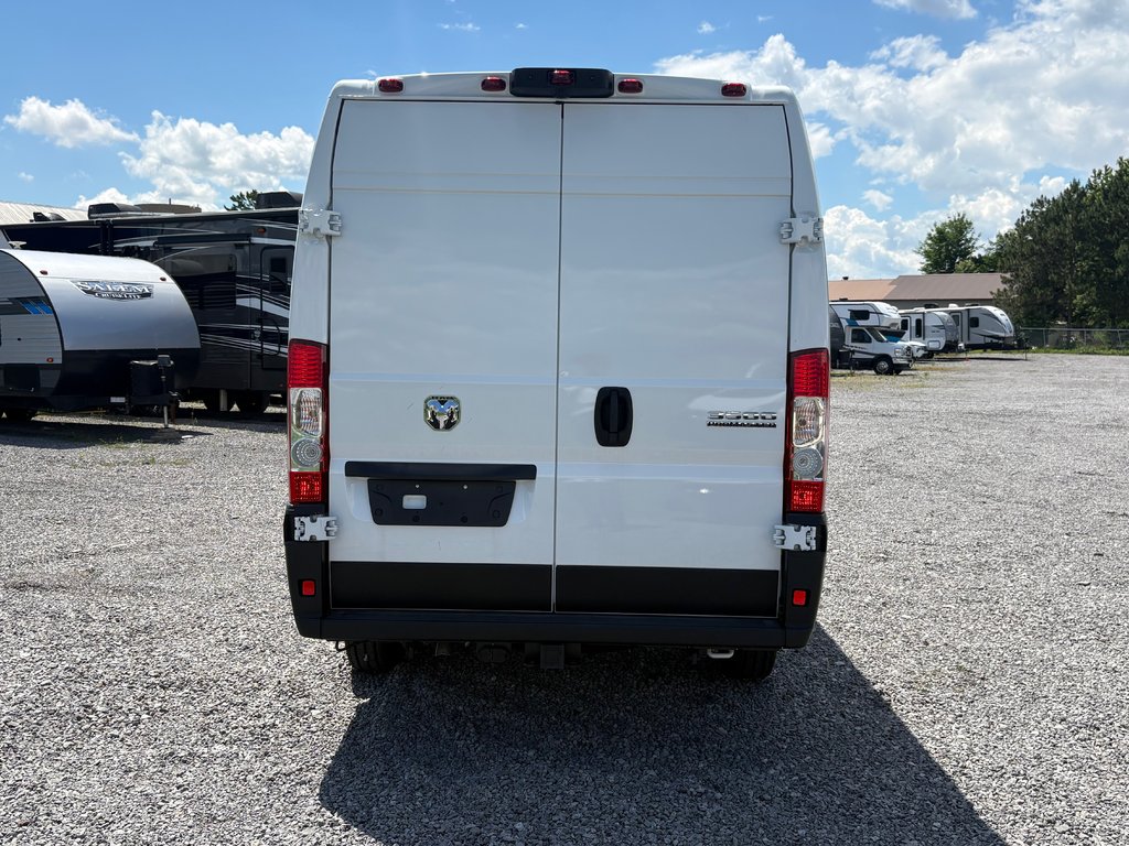 2025 Ram ProMaster Cargo Van 3500 High Roof 159' EXT in Repentigny, Quebec - 8 - w1024h768px