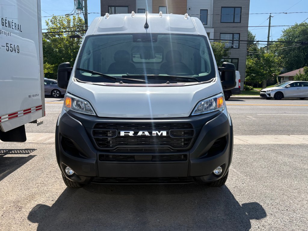Ram ProMaster Cargo Van 2500 High Roof 136' 2025 à Repentigny, Québec - 3 - w1024h768px
