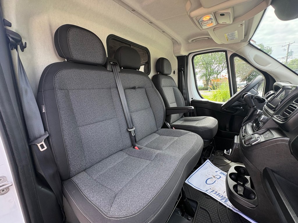 Ram ProMaster Cargo Van 3500 High Roof 159' 2025 à Repentigny, Québec - 12 - w1024h768px