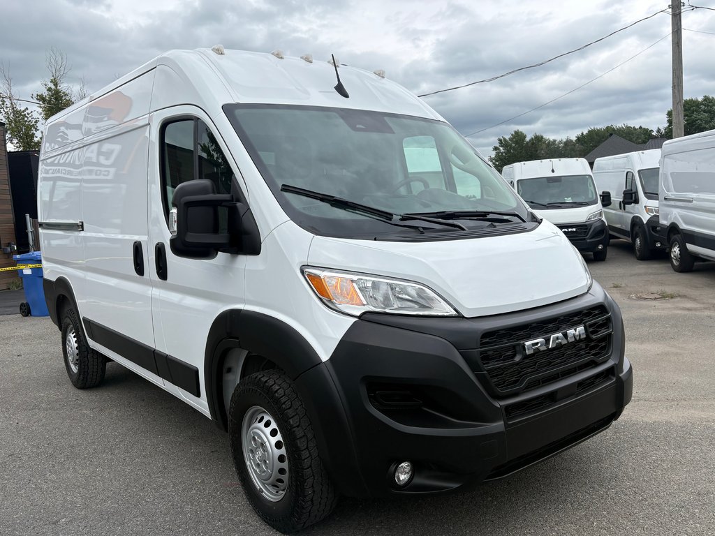 Ram ProMaster Cargo Van 2500 High Roof 136' 2025 à Saint-Sulpice, Québec - 5 - w1024h768px
