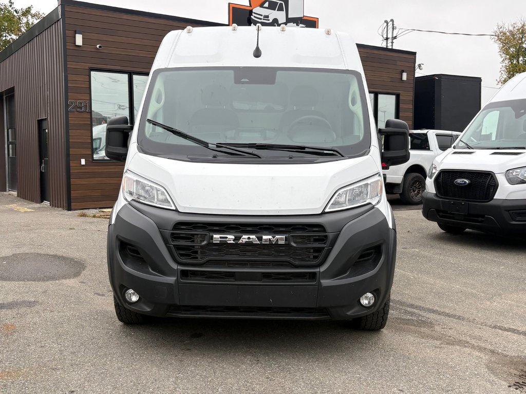 2025 Ram ProMaster Cargo Van 2500 High Roof 136' in Saint-Sulpice, Quebec - 4 - w1024h768px