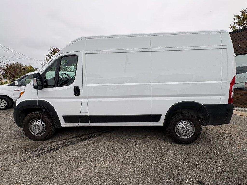 2025 Ram ProMaster Cargo Van 2500 High Roof 136' in Saint-Sulpice, Quebec - 9 - w1024h768px