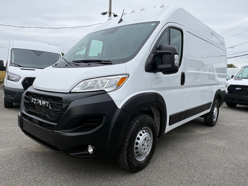 Ram ProMaster Cargo Van 2500 High Roof 136' 2025 à Saint-Sulpice, Québec - 1 - w1024h768px