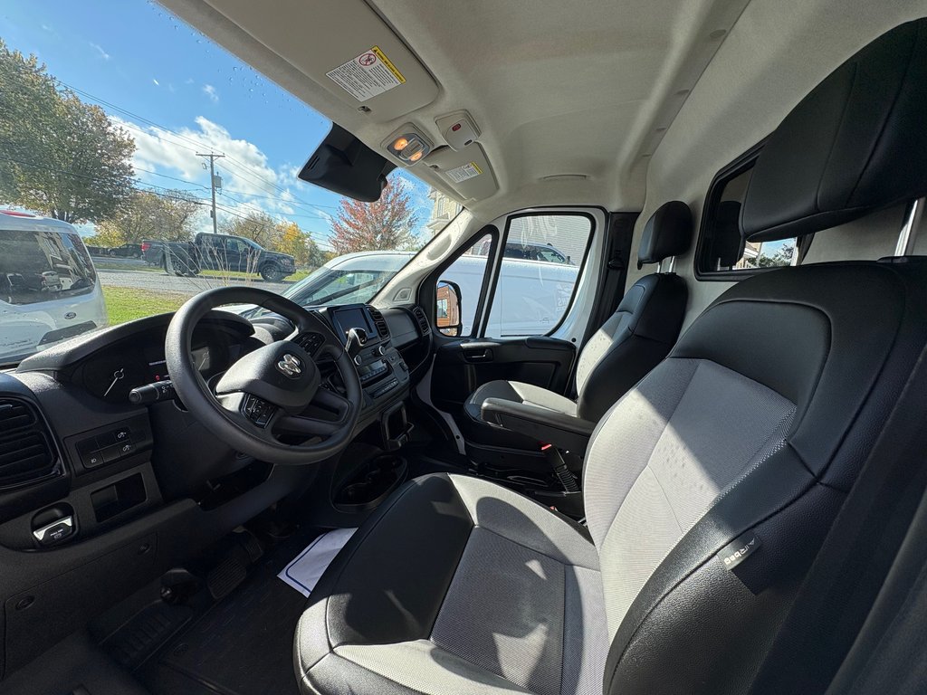 2025 Ram ProMaster Cargo Van 3500 High Roof 159' EXT in Saint-Sulpice, Quebec - 11 - w1024h768px