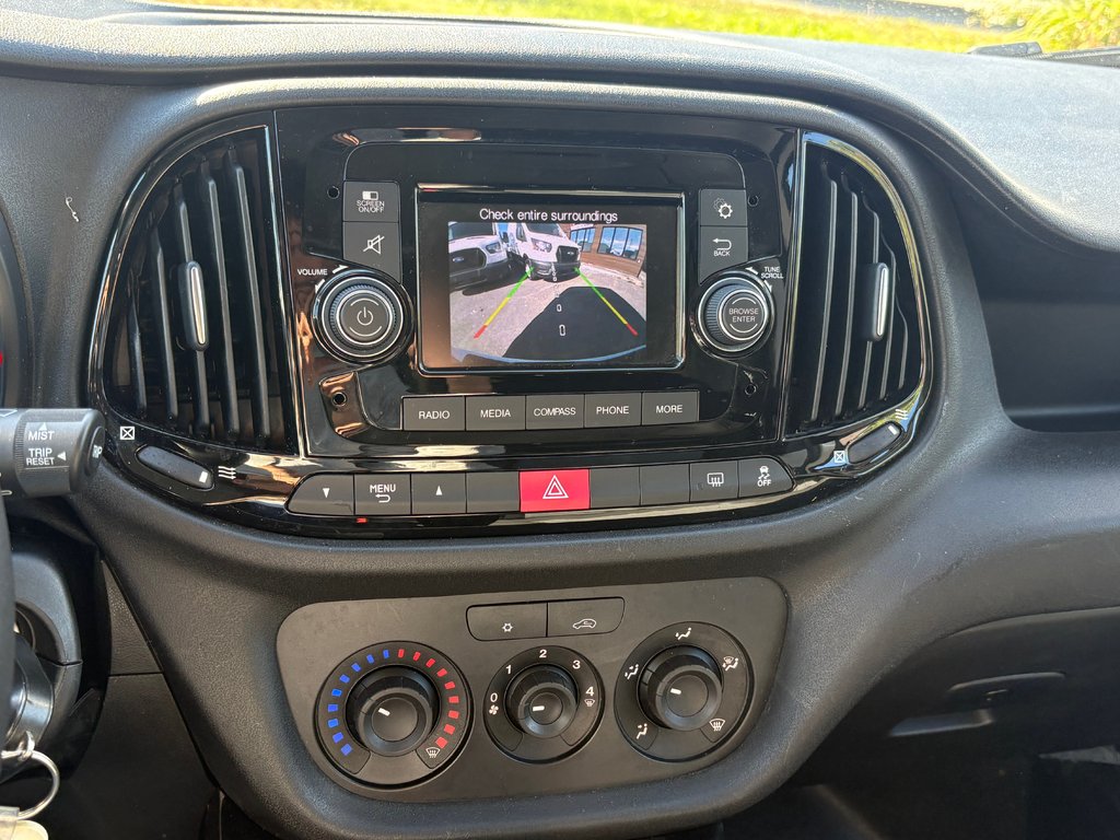 Ram ProMaster City Cargo Van SLT 2018 à Saint-Sulpice, Québec - 16 - w1024h768px
