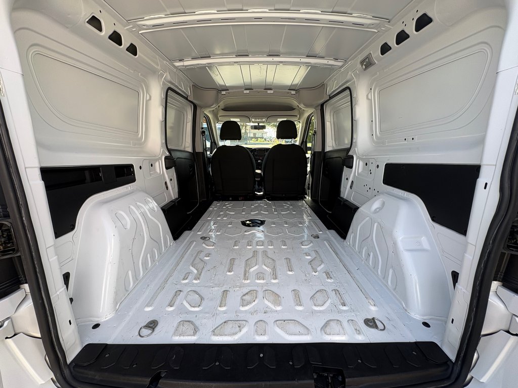 Ram ProMaster City Cargo Van SLT 2018 à Saint-Sulpice, Québec - 11 - w1024h768px