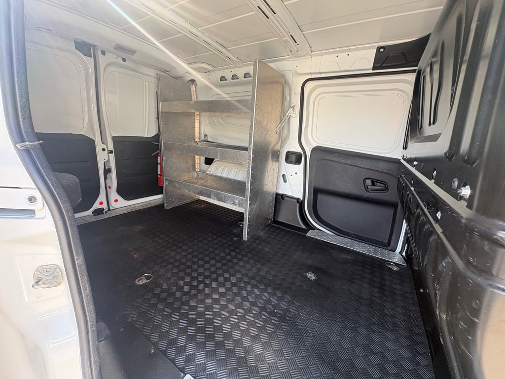 2022 Ram ProMaster City Cargo Van Compact in Repentigny, Quebec - 9 - w1024h768px