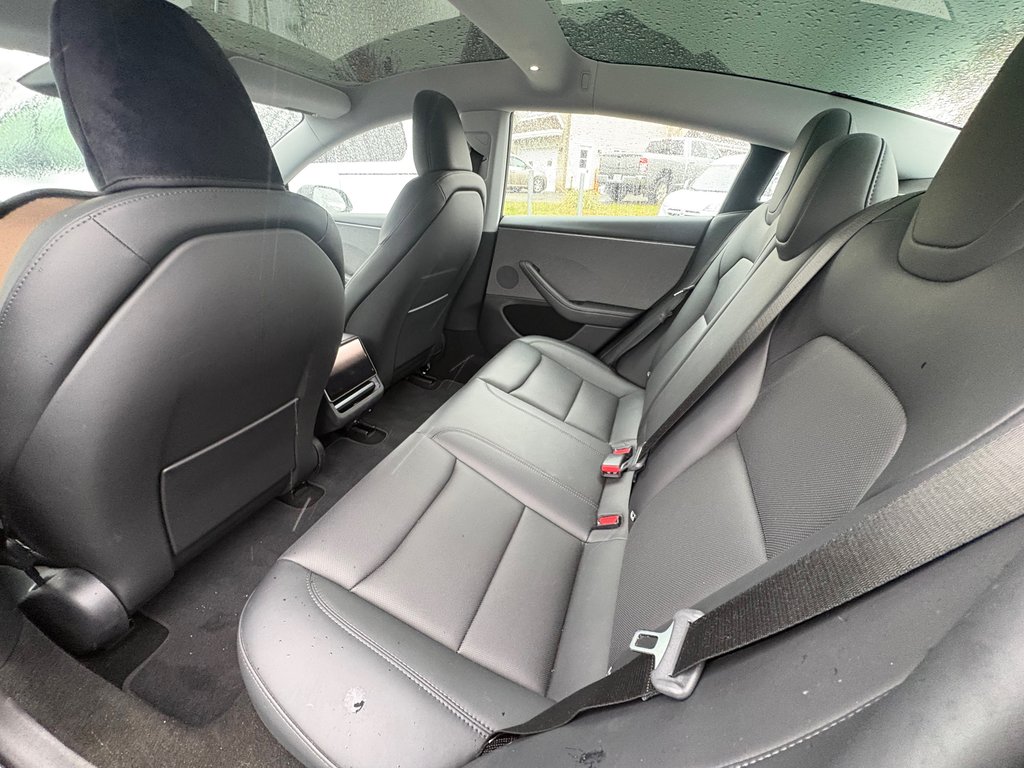 Tesla Model 3 Premium 2026 à Saint-Sulpice, Québec - 9 - w1024h768px