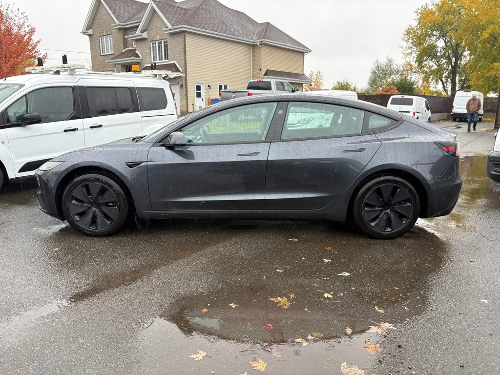 Tesla Model 3 Premium 2026 à Saint-Sulpice, Québec - 6 - w1024h768px