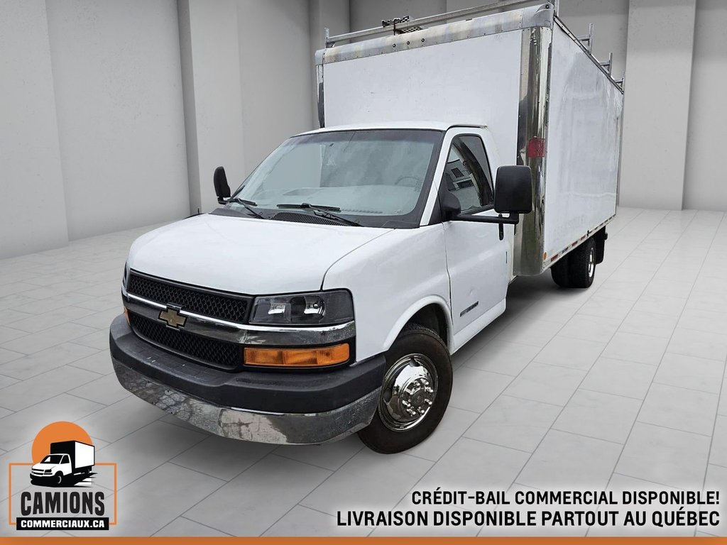 2011 Chevrolet Express Commercial Cutaway 3500 in Repentigny, Quebec - 1 - w1024h768px