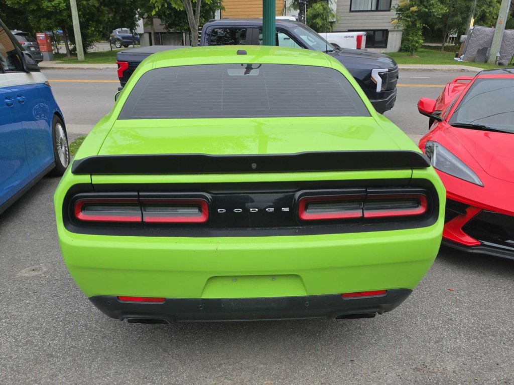 Dodge Challenger SRT 392 2015 à Repentigny, Québec - 4 - w1024h768px