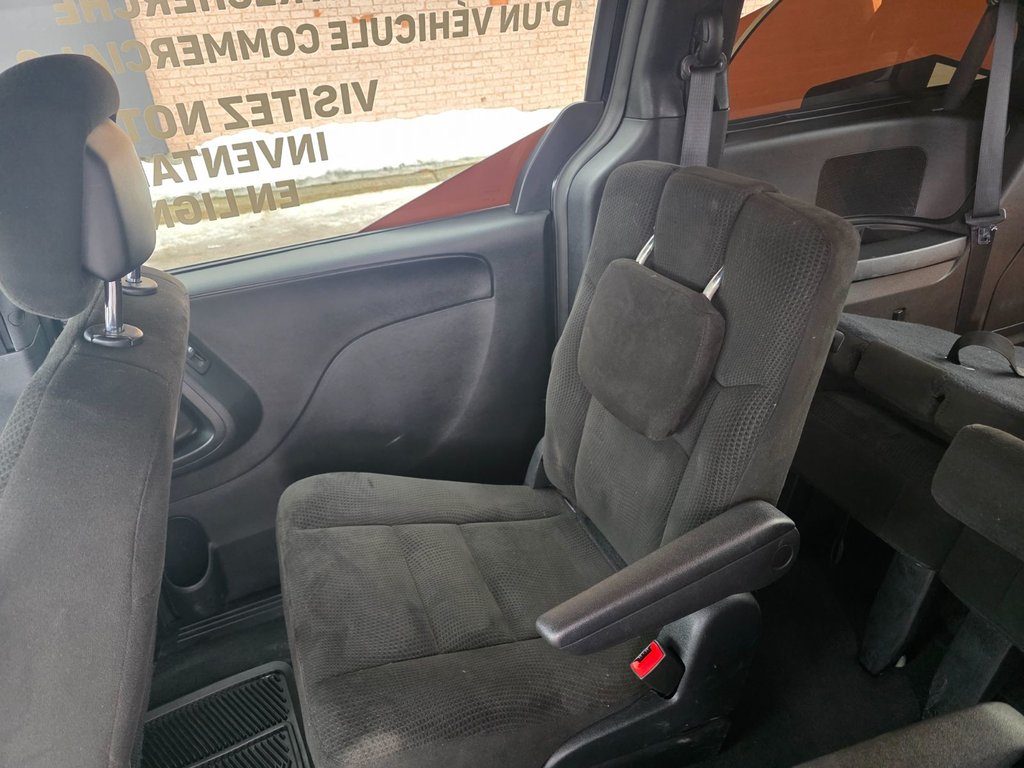 Dodge Grand Caravan SXT BlackTop *DVD* FULL 2016 à Repentigny, Québec - 14 - w1024h768px