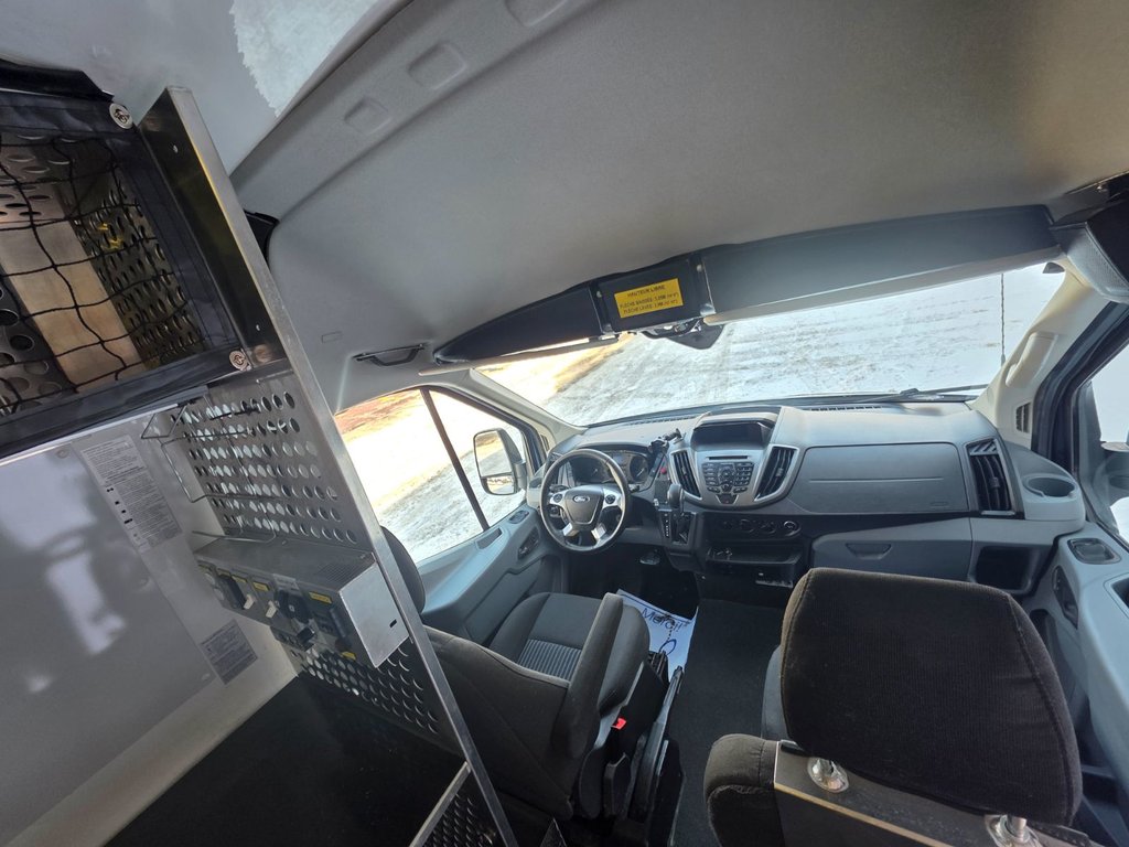 2016 Ford Transit Cargo Van T-350 High Roof 148' in Repentigny, Quebec - 15 - w1024h768px