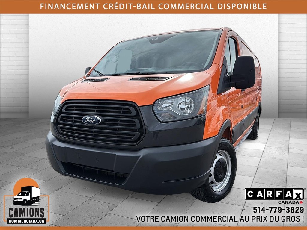 Ford Transit Cargo Van T-150 Low Roof 148' 2017 à Saint-Sulpice, Québec - 1 - w1024h768px
