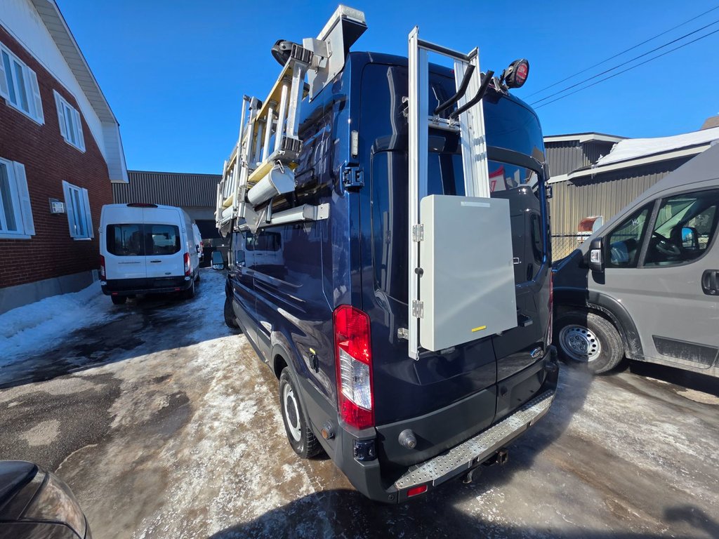 Ford Transit Cargo Van T-350 High Roof 148' 2017 à Repentigny, Québec - 5 - w1024h768px