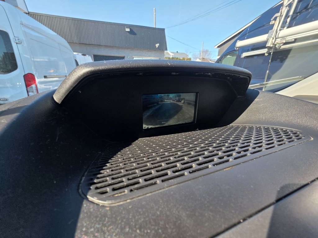 Ford Transit Cargo Van T-350 High Roof 148' 2017 à Repentigny, Québec - 14 - w1024h768px