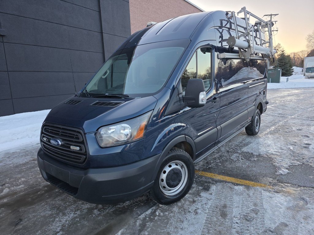2018 Ford Transit Cargo Van T-350 High Roof 148' in Repentigny, Quebec - 1 - w1024h768px