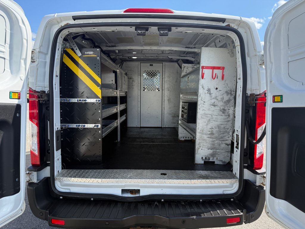 2020 Ford Transit Cargo Van T-250 Low Roof 130' AWD in Saint-Sulpice, Quebec - 10 - w1024h768px