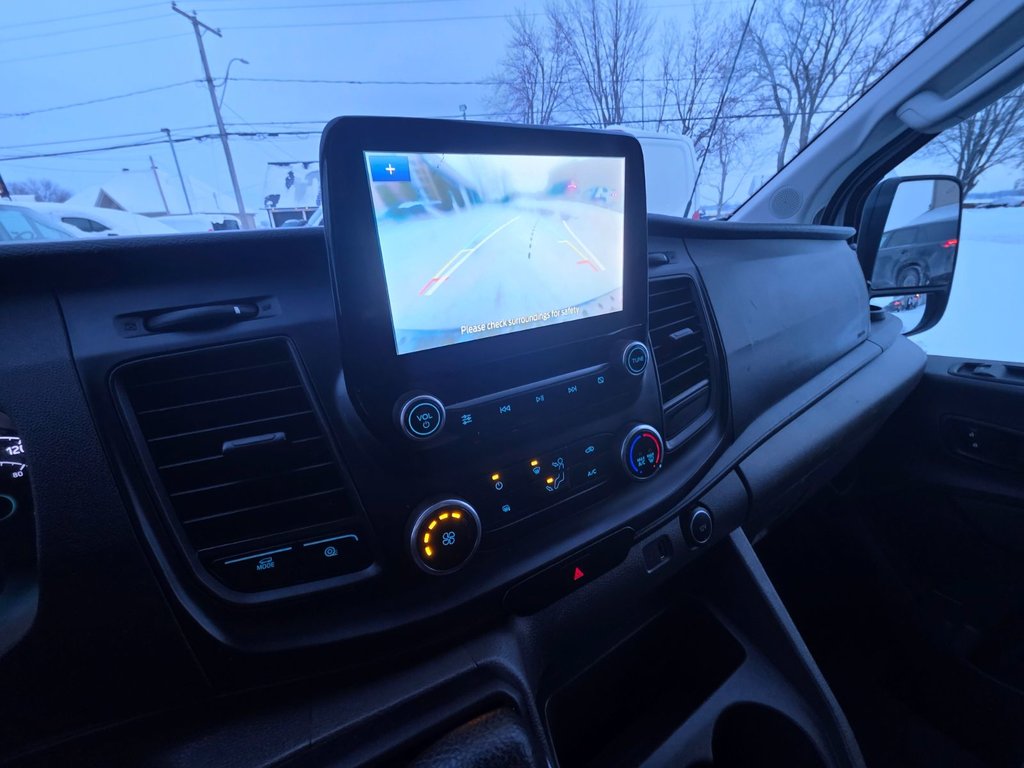 Ford Transit Cargo Van T-250 Low Roof 130' 2020 à Repentigny, Québec - 10 - w1024h768px