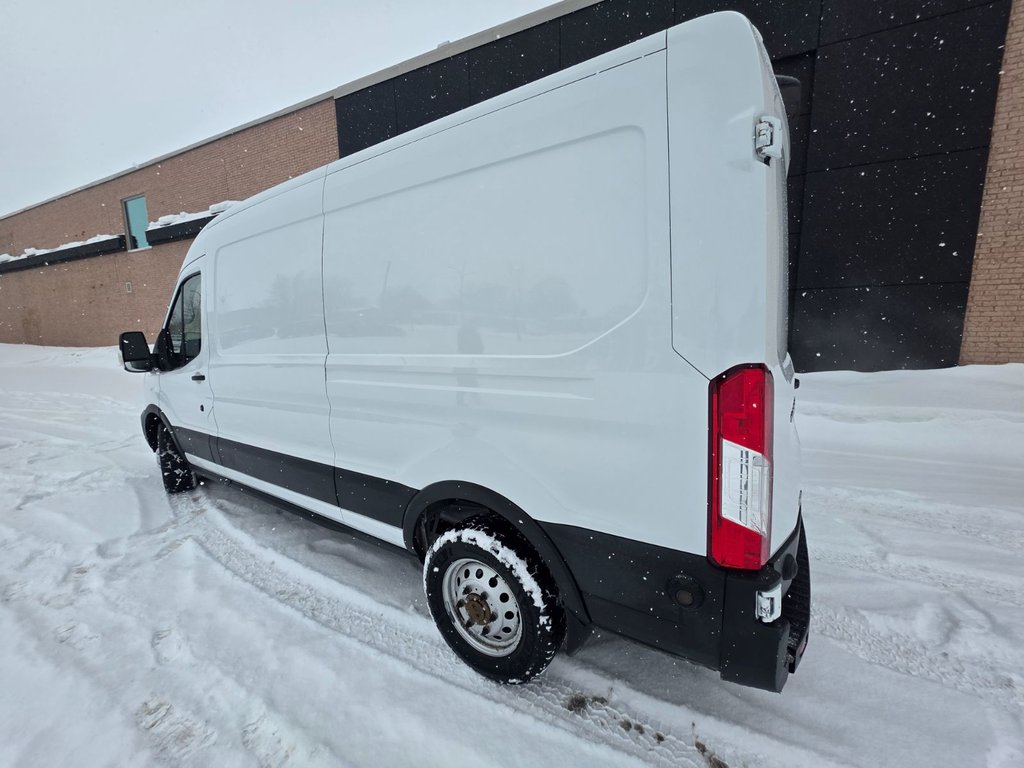 2020 Ford Transit Cargo Van T-250 Medium Roof 148' in Repentigny, Quebec - 7 - w1024h768px