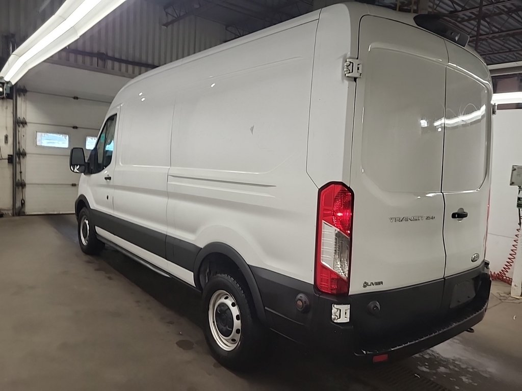2020 Ford Transit Cargo Van T-250 Medium Roof 148' in Repentigny, Quebec - 3 - w1024h768px