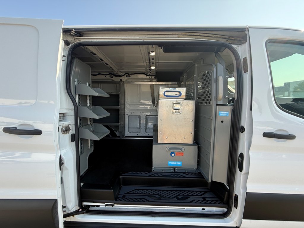 2021 Ford Transit Cargo Van T-150 Low Roof 130' AWD in Saint-Sulpice, Quebec - 14 - w1024h768px