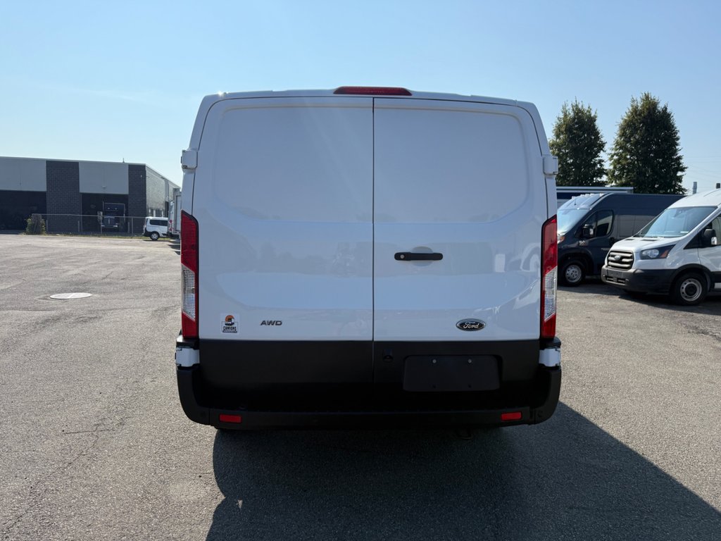2021 Ford Transit Cargo Van T-150 Low Roof 130' AWD in Saint-Sulpice, Quebec - 5 - w1024h768px