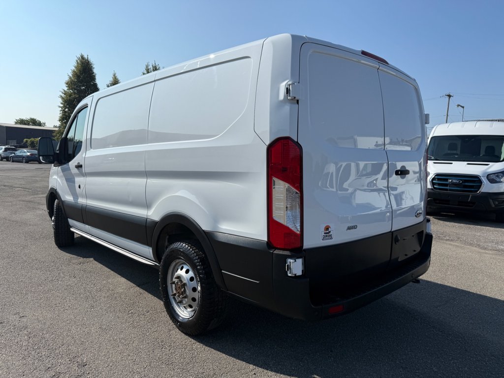 2021 Ford Transit Cargo Van T-150 Low Roof 130' AWD in Saint-Sulpice, Quebec - 4 - w1024h768px