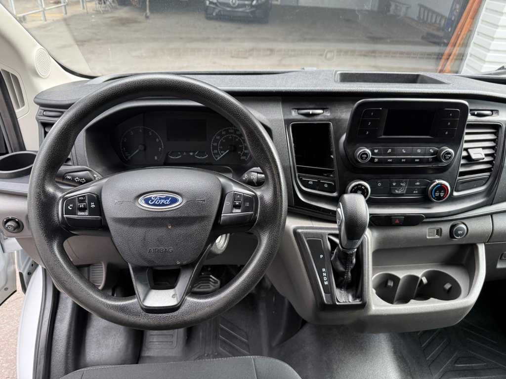 2022 Ford Transit Cargo Van T-250 Medium Roof 130’ in Saint-Sulpice, Quebec - 16 - w1024h768px