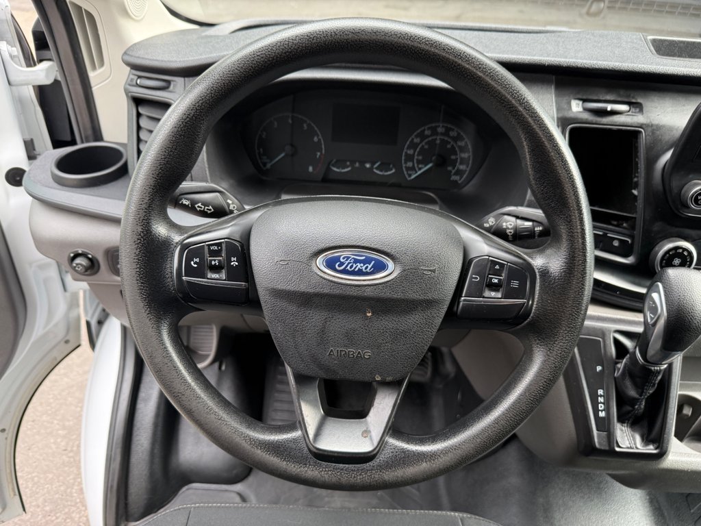 2022 Ford Transit Cargo Van T-250 Medium Roof 130’ in Saint-Sulpice, Quebec - 17 - w1024h768px