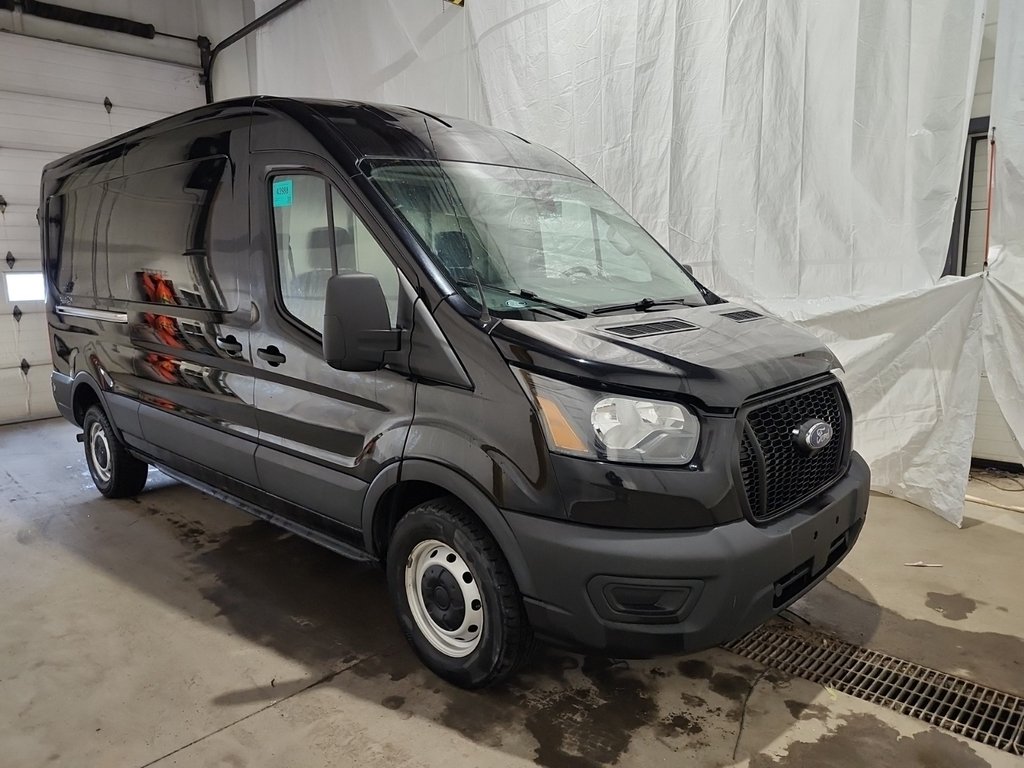 Ford Transit Cargo Van T-250 Medium Roof 148' 2022 à Repentigny, Québec - 1 - w1024h768px