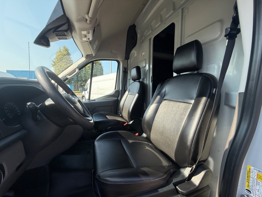 2023 Ford Transit Cargo Van T-250 High Roof EL 148' EXT AWD in Saint-Sulpice, Quebec - 14 - w1024h768px