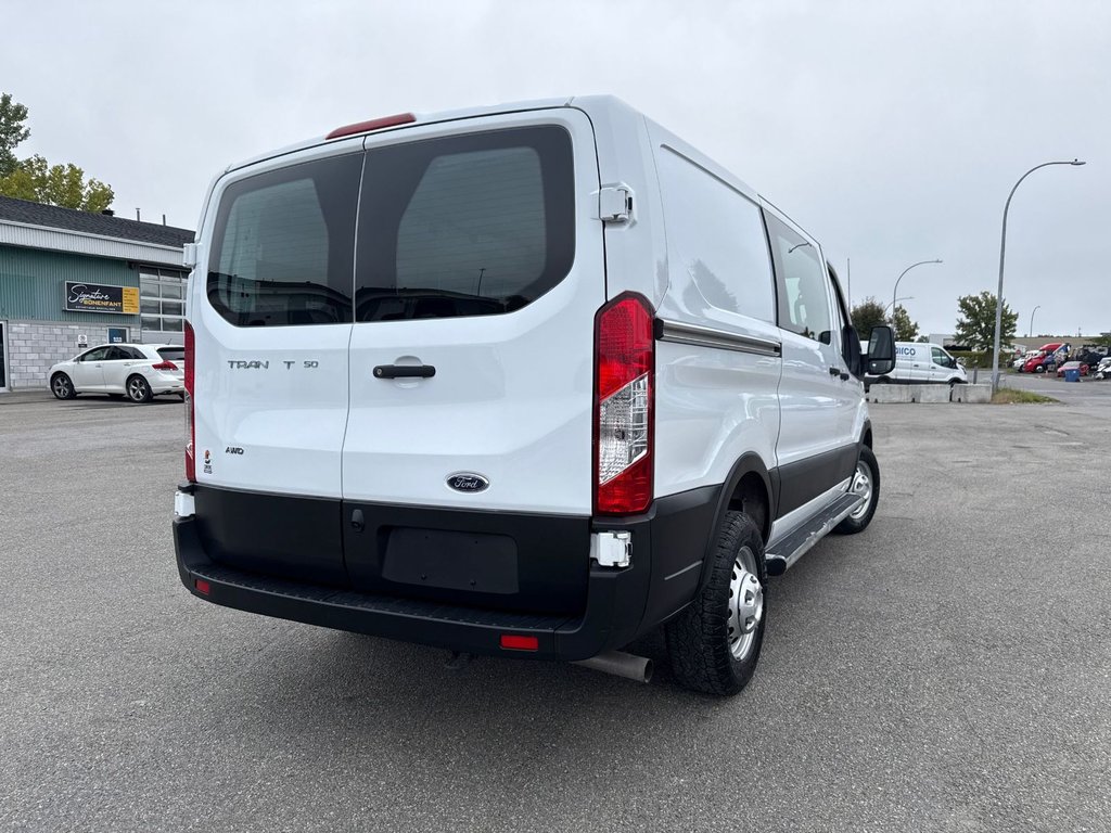 Ford Transit Cargo Van T-250 Low Roof 130' AWD 2023 à Repentigny, Québec - 6 - w1024h768px