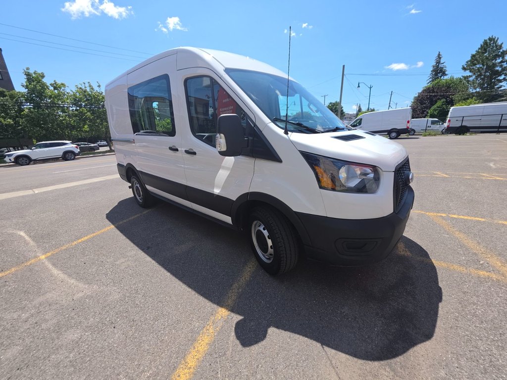 2023 Ford Transit Cargo Van T-250 Médium Roof 130' in Repentigny, Quebec - 9 - w1024h768px