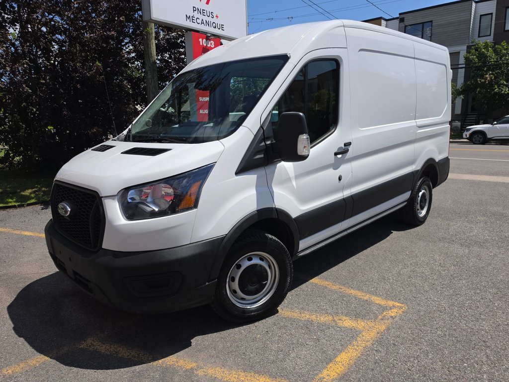 2023 Ford Transit Cargo Van T-250 Médium Roof 130' in Repentigny, Quebec - 1 - w1024h768px