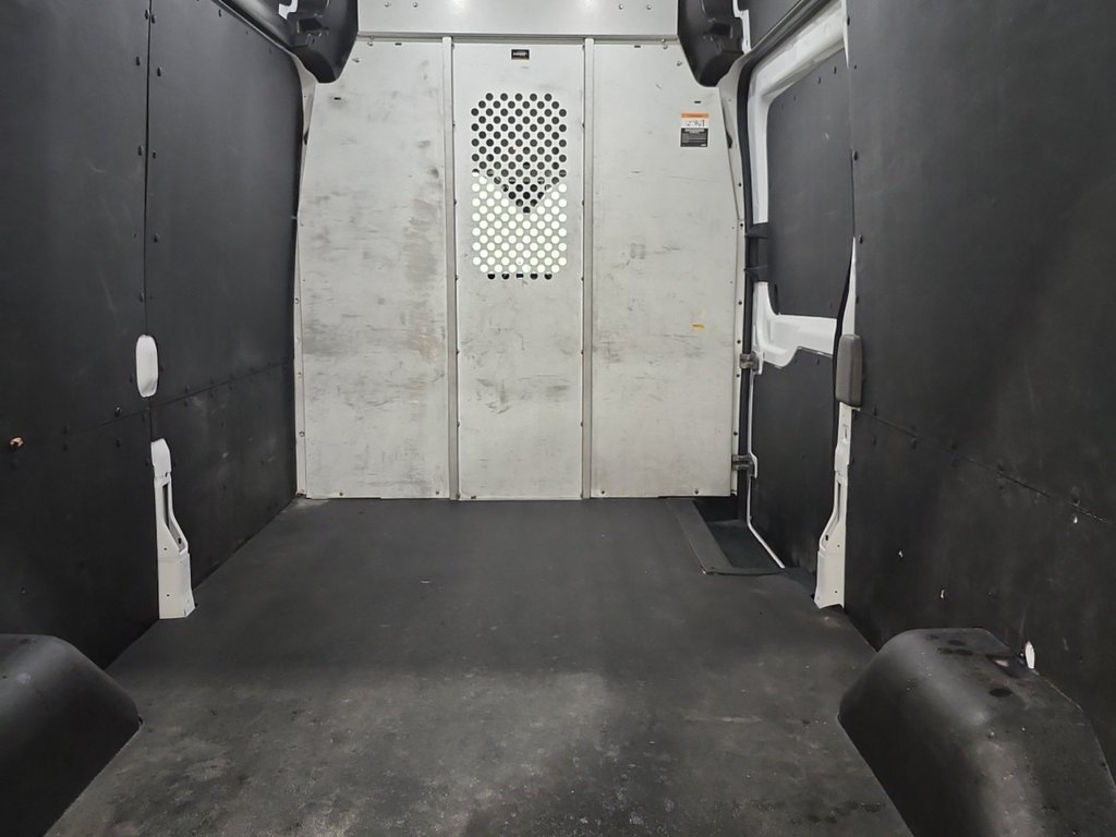 2023 Ford Transit Cargo Van T-250 High Roof 148' AWD in Repentigny, Quebec - 4 - w1024h768px
