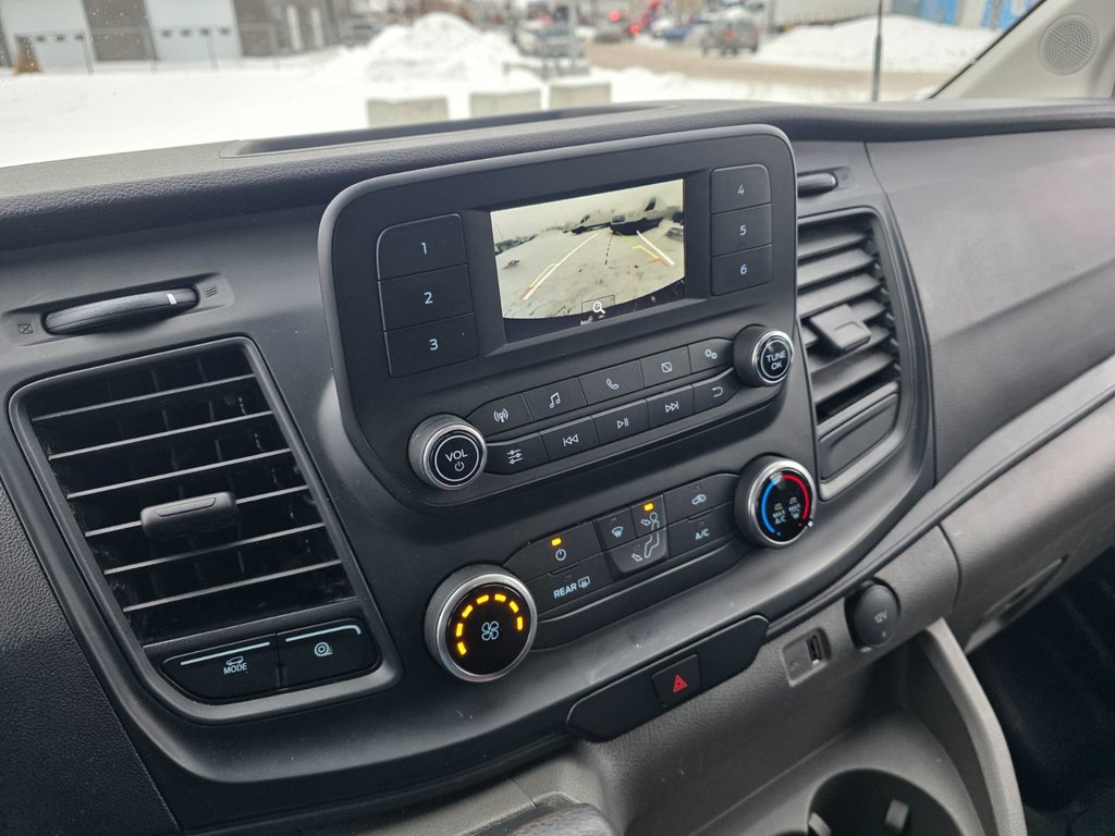 2024 Ford Transit Cargo Van T-250 Low Roof 130' AWD in Repentigny, Quebec - 15 - w1024h768px
