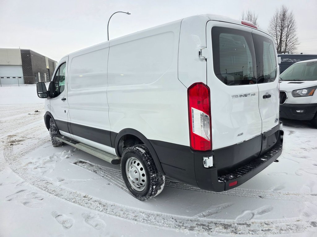 2024 Ford Transit Cargo Van T-250 Low Roof 130' AWD in Repentigny, Quebec - 4 - w1024h768px