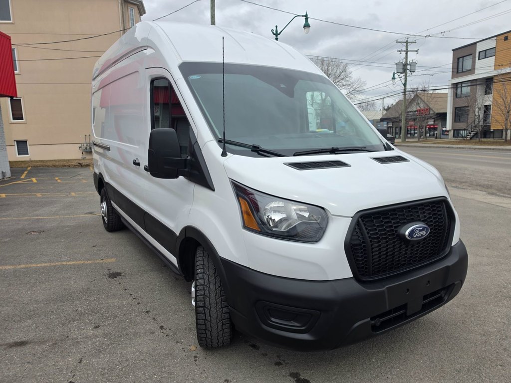 2024 Ford Transit Cargo Van T-250 High Roof 148' AWD in Repentigny, Quebec - 5 - w1024h768px