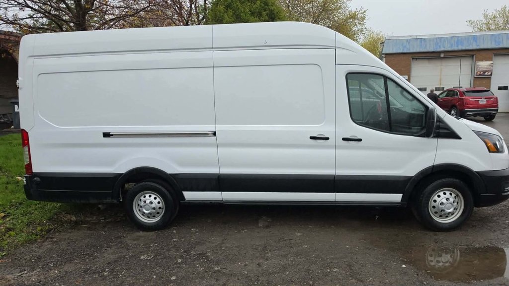 2024 Ford Transit Cargo Van T-250 High Roof 148' EXT AWD in Repentigny, Quebec - 2 - w1024h768px