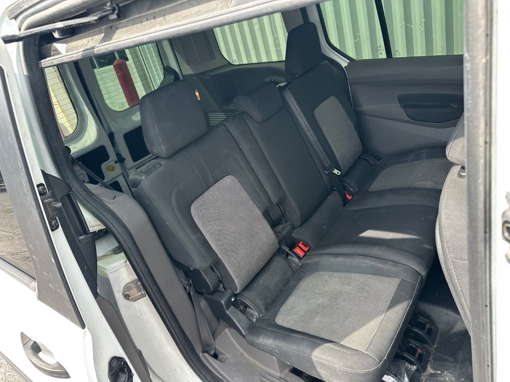 2020 Ford Transit Connect Wagon XL in Repentigny, Quebec - 3 - w1024h768px