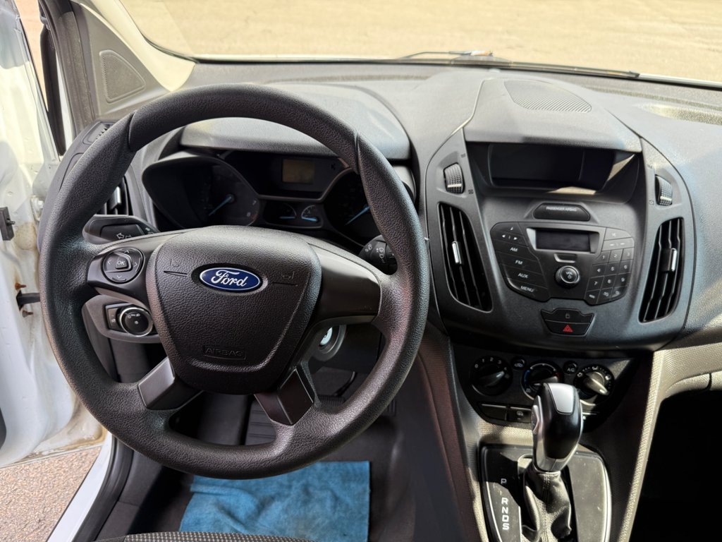 2015 Ford Transit Connect XL in Saint-Sulpice, Quebec - 18 - w1024h768px