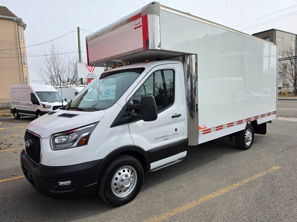 2023 Ford Transit Cutaway T-350 Cube 14' PIEDS in Repentigny, Quebec - 1 - w1024h768px
