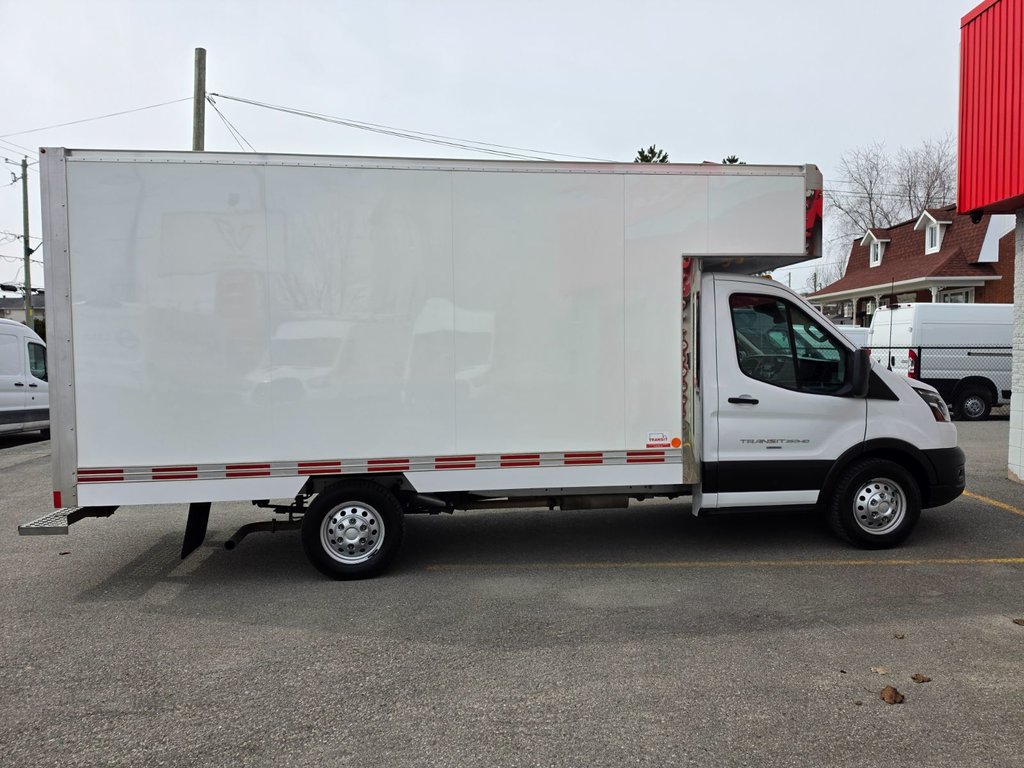 2023 Ford Transit Cutaway T-350 Cube 14' PIEDS in Repentigny, Quebec - 5 - w1024h768px