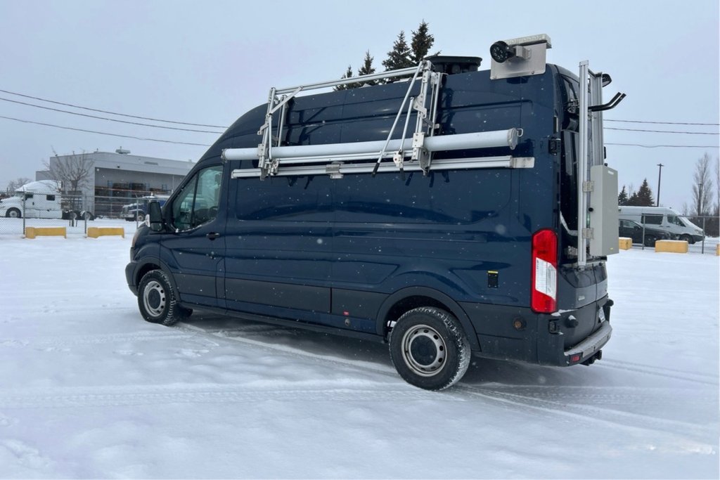 Ford Transit Cargo Van T-350 High Roof 148' 2016 à Repentigny, Québec - 4 - w1024h768px